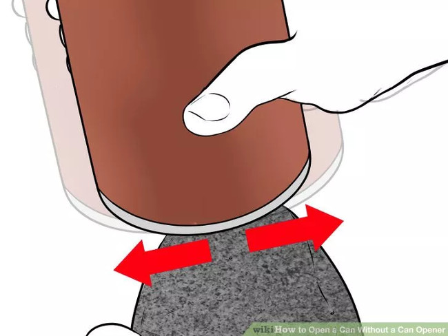4 simple ways to open the lid of food cans when there is no opener Picture 4