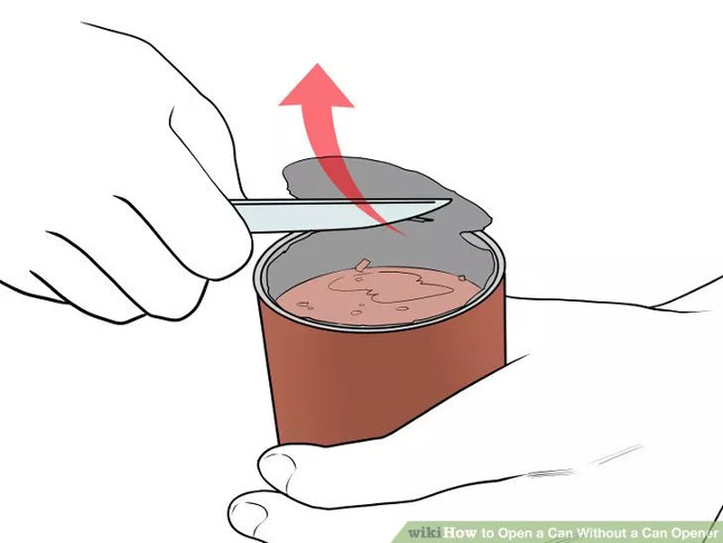 4 simple ways to open the lid of food cans when there is no opener Picture 5