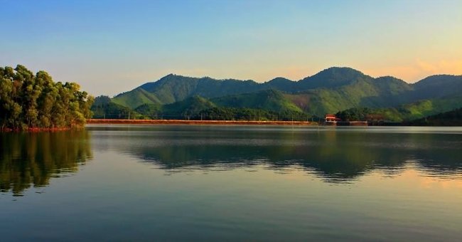 5 beautiful tourist destinations in the Northwest mountains Picture 8