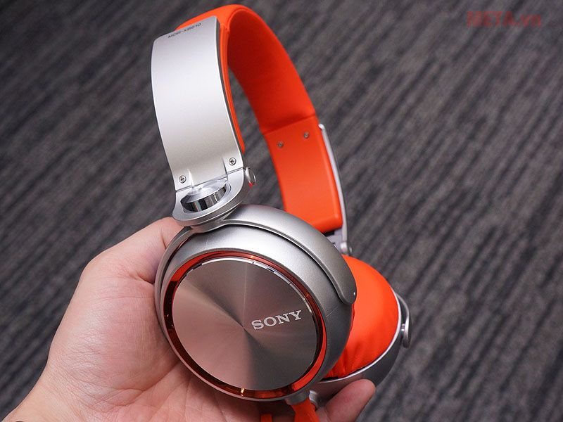 5 features that make Sony MDR-XB610 headphones mesmerizing Picture 2