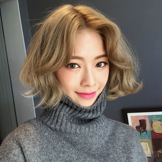 50+ the best short hairstyles for girls 2020 Picture 39