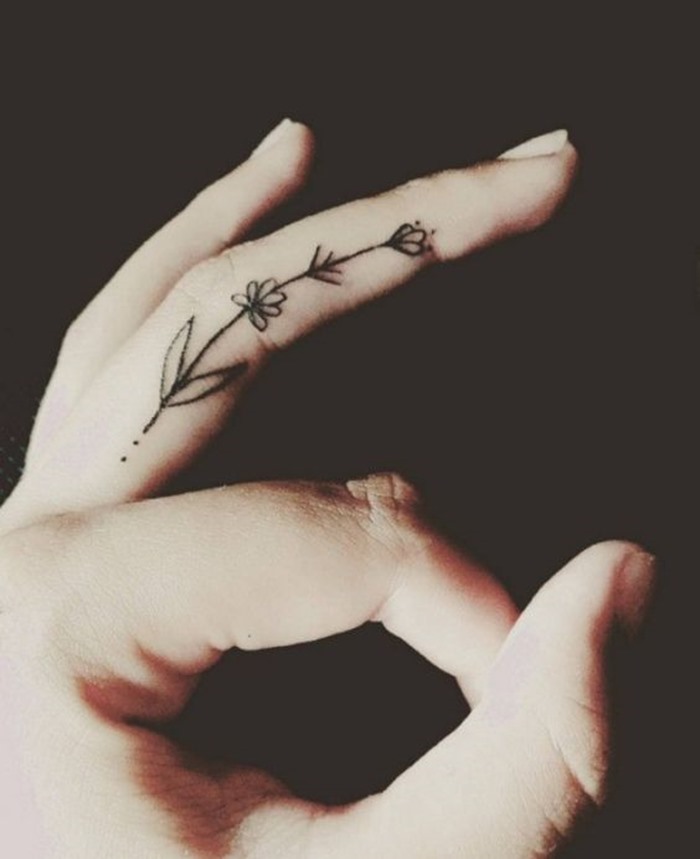 50+ the most beautiful mini tattoos Picture 23