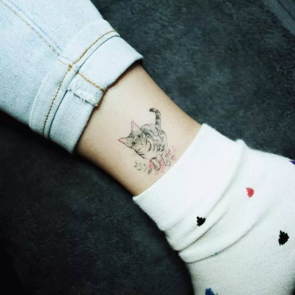 50+ the most beautiful mini tattoos Picture 29