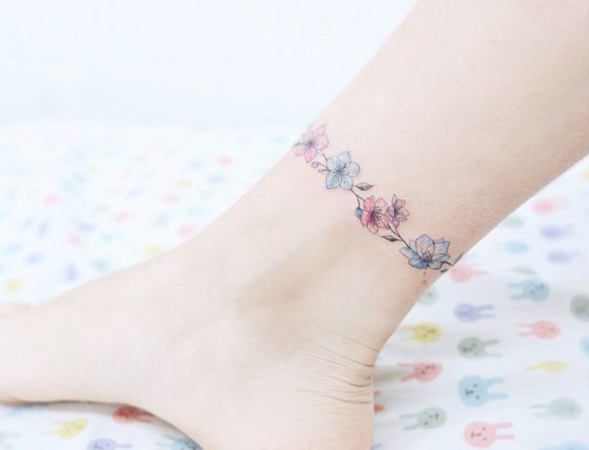 50+ the most beautiful mini tattoos Picture 6