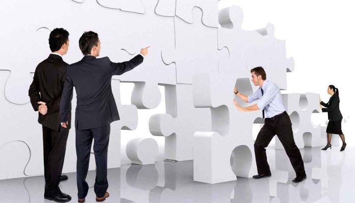 6 leadership styles needed to become a senior manager Picture 2