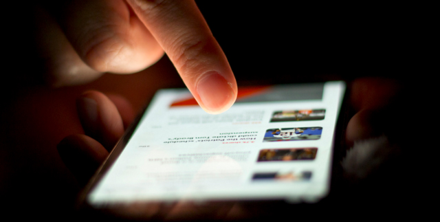 6 negative impacts of social networks on users Picture 1