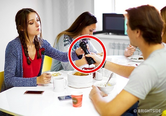 6 tips to help you grasp the psychology of others when talking Picture 7