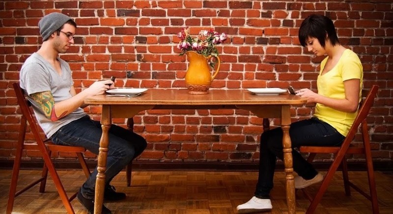 7 common habits reduce productivity quickly Picture 1