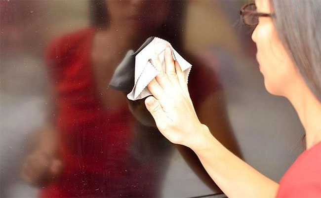 7 mistakes to make when cleaning the TV screen Picture 6