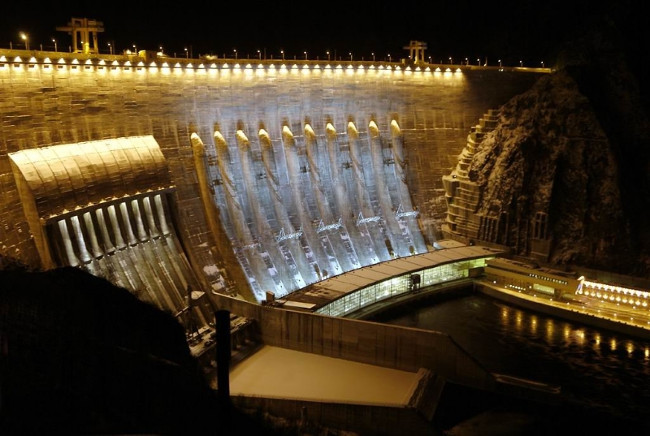7 of the most exotic dams in the world and interesting things that amaze many people Picture 4
