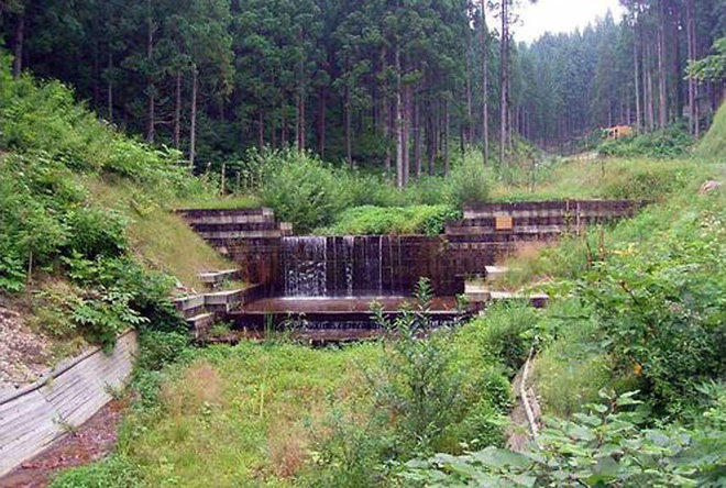 7 of the most exotic dams in the world and interesting things that amaze many people Picture 6