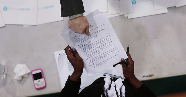 8 mistakes should be avoided when writing a CV Picture 1