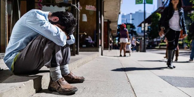 8 things often happen when hesitation destroys your life Picture 2