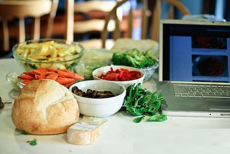 8 user habits 'kill' the laptop faster Picture 7