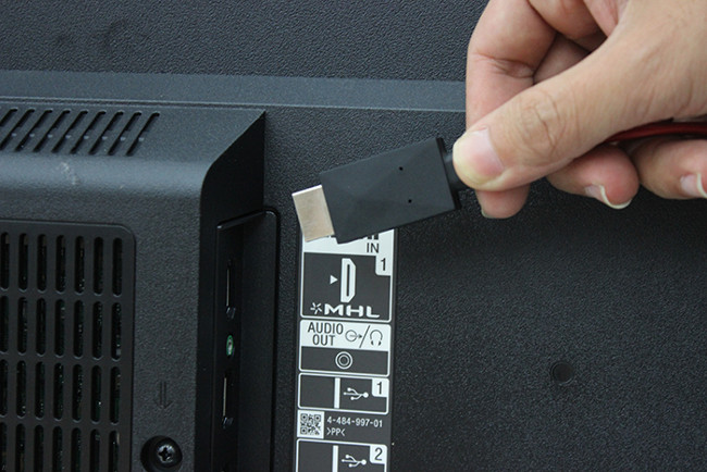 8 ways to project your phone screen on a television Picture 2