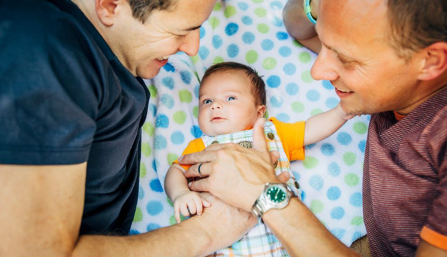 A better understanding of how to help two men have children without women Picture 2