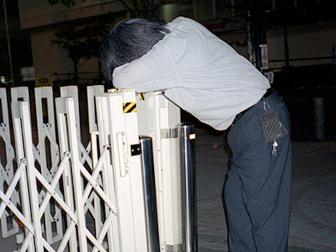 A series of photographs faithfully depicting Japan's harshest working culture Picture 16