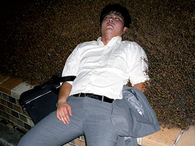A series of photographs faithfully depicting Japan's harshest working culture Picture 27