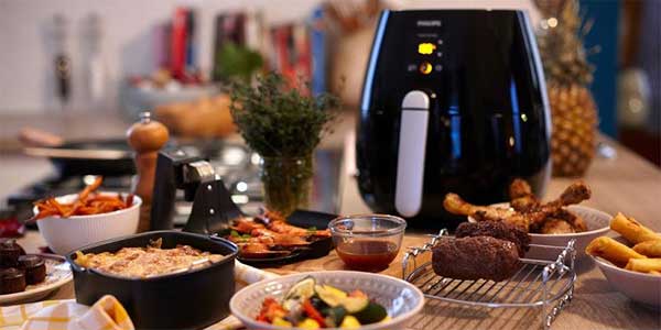 A simple way to clean the oil-free fryer protects the non-stick layer Picture 2