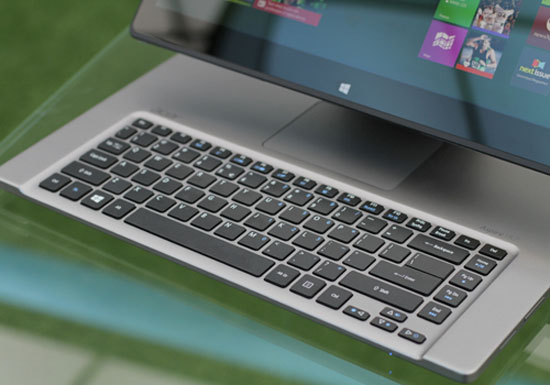 Acer Aspire R7 - Ultrabook 'exclusive' design Picture 3