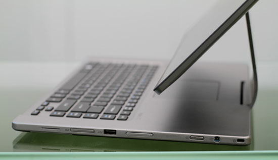 Acer Aspire R7 - Ultrabook 'exclusive' design Picture 4
