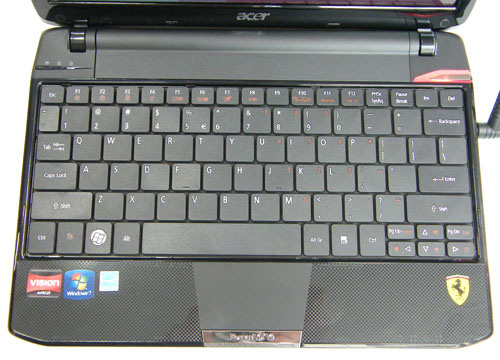 Acer Ferrari One Netbook Picture 4
