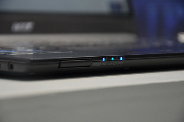 Acer TravelMate 8481 battery 13 hours Picture 12