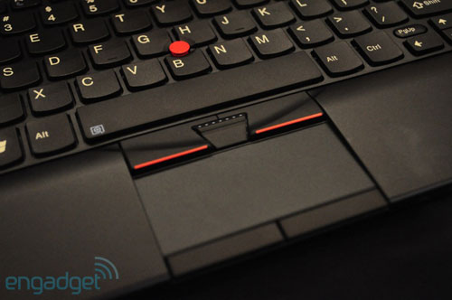 Add netbook with ThinkPad brand Picture 3