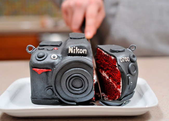 Admire 24 birthday cakes 'can't eat because it's so beautiful' Picture 18