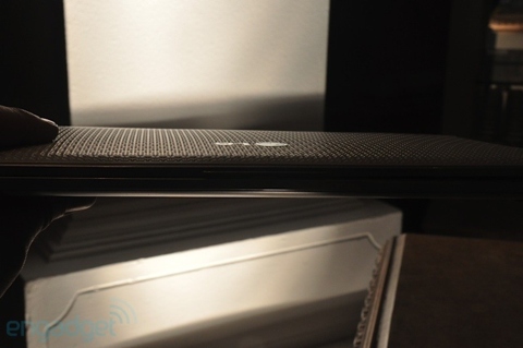 Admire LG 'supermodel' X300 Picture 4