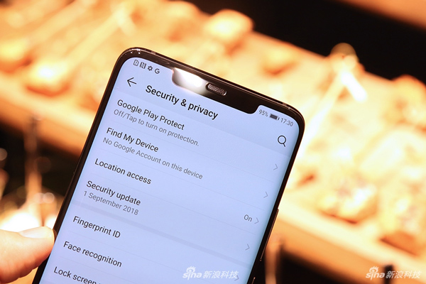 Admire Mate 20 RS Porsche Design, Huawei's high-end smartphones cost up to 50 million Picture 8