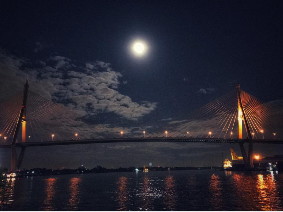 Admire the beautiful super moon image in the sky of Vietnam and the world Picture 27