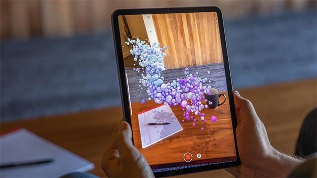 Adobe Aero officially launches, promising to bring the AR content creation experience on mobile devices to a new level Picture 1