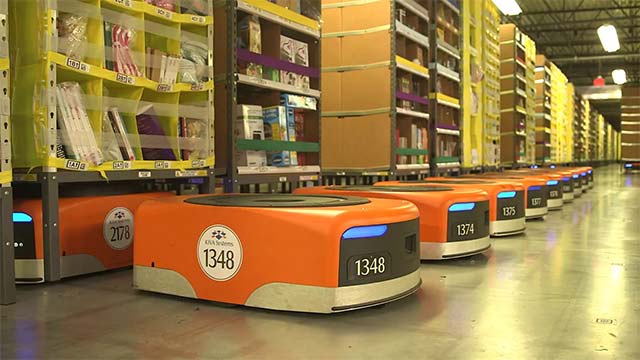 Amazon uses robots that are 5 times more productive than humans in warehouses Picture 6