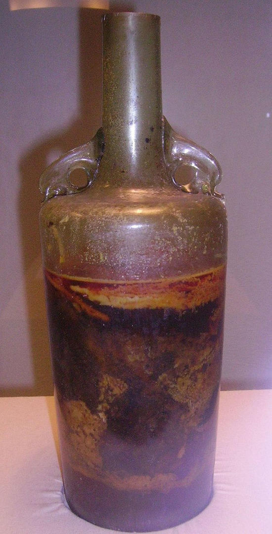 An old wine pitcher for over 1,600 years, no scientist dared to open it very curious Picture 2