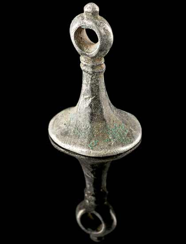 Announcing a series of ancient Roman artifacts discovered in Wales Picture 2