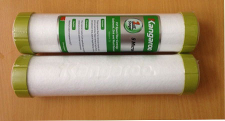 Answer questions: Is the water filter as much as the filter core is cleaner? Picture 2