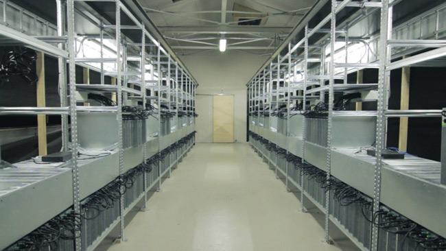 Are you curious what inside the vast Bitcoin Iceland digging plant looks like? Picture 5