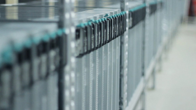 Are you curious what inside the vast Bitcoin Iceland digging plant looks like? Picture 8