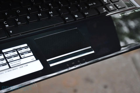 Asus introduced thin laptop duo Picture 6