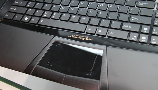 Asus 'supercar' Lamborghini laptop Picture 4