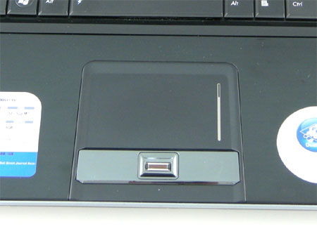Asus W90 - 'infinite' laptop for gamers Picture 3