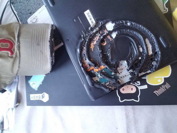 Bad jokes and situations that technology repairmen encountered in 2018 Picture 9