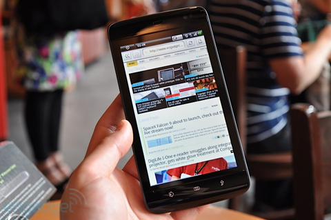 'Beat the Dell Streak 5-inch screen box Picture 12