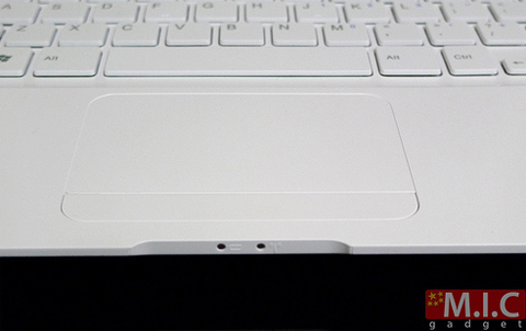 Beat the laptop box like MacBook Air Picture 11