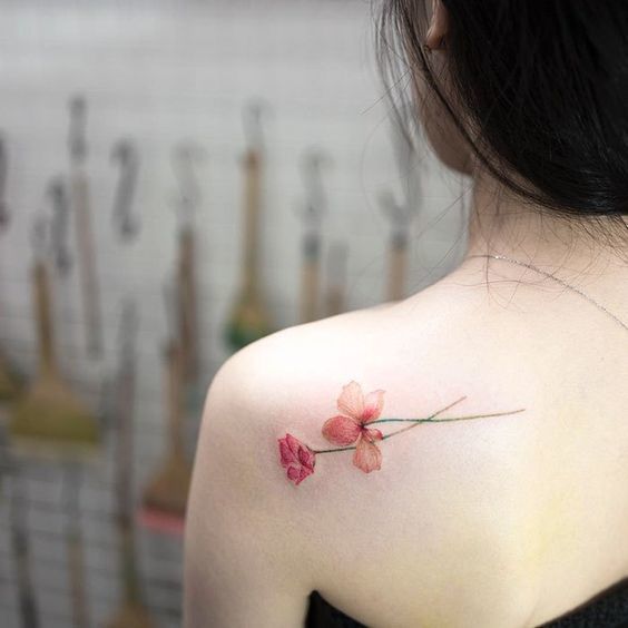 Beautiful tattoo for women 2020 Picture 44