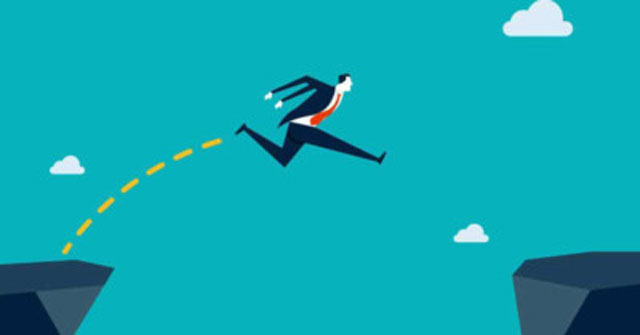 Before 35 years old, still single, low salary: Don't forget to bring 25 things as luggage to 'live comfortably' with life Picture 1