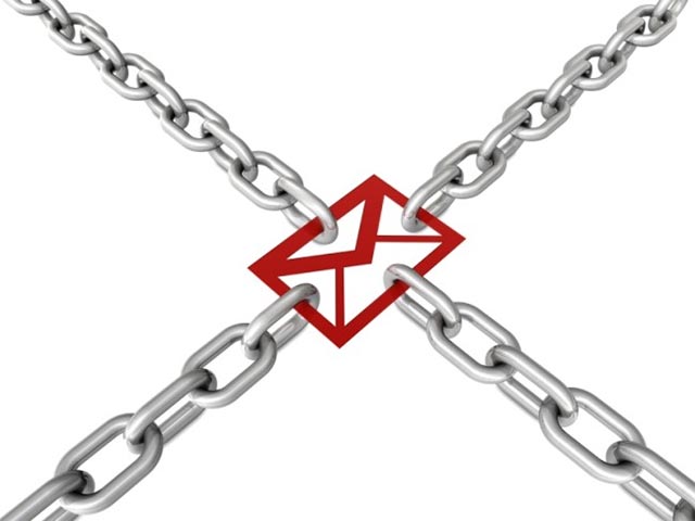 Beware of the 7 most common types of spam Picture 6