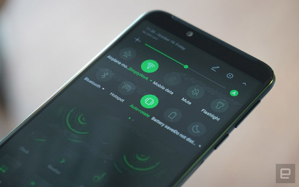 Black Shark Helo - the world's first smartphone with 10GB of RAM, playing AMOLED games, priced at only 14 million Picture 12