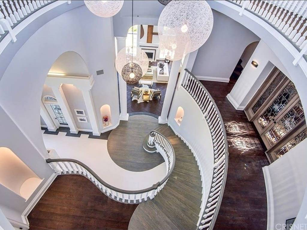 Break into the $ 7 million mansion of Jake Paul, the brightest star of Youtube channel Picture 10